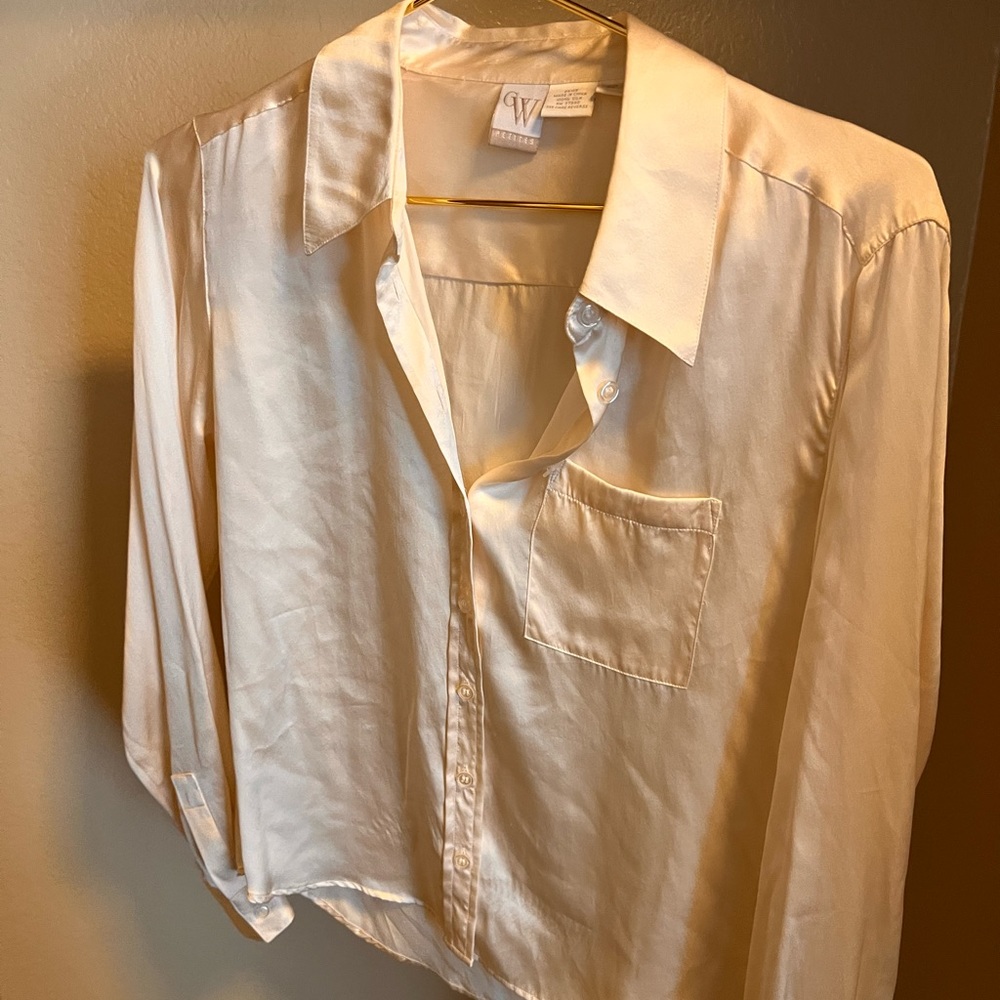 White silk button up long sleeve shirt